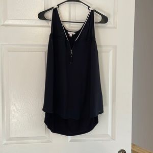 Candie’s XL Black blouse zipper detail